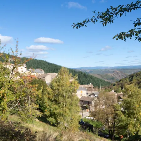 Location 2/4 Personnes A Palheres Holiday home Villefort (Lozere)