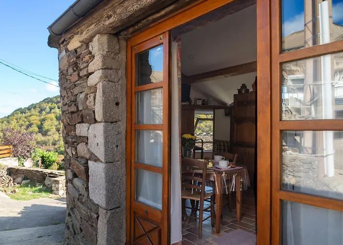 Location 2/4 Personnes A Palheres *